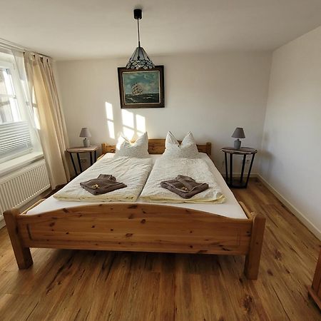 Urlaub Unterm Reetdach Auf Dem Darss Villa Fuhlendorf  Kültér fotó